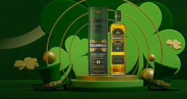 День Святого Патрика: Ирландский виски и море зеленого цвета