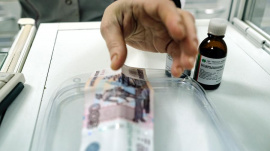 В России могут повысить штраф за нарушение обращения спиртосодержащих препаратов 